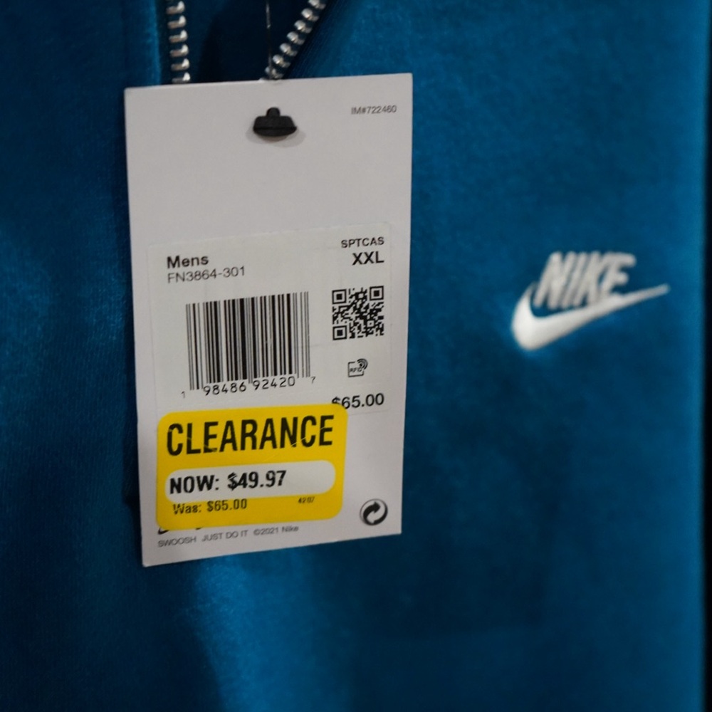 Nike Men's Zip-Up Sweater in Blue - Picture 4 of 5